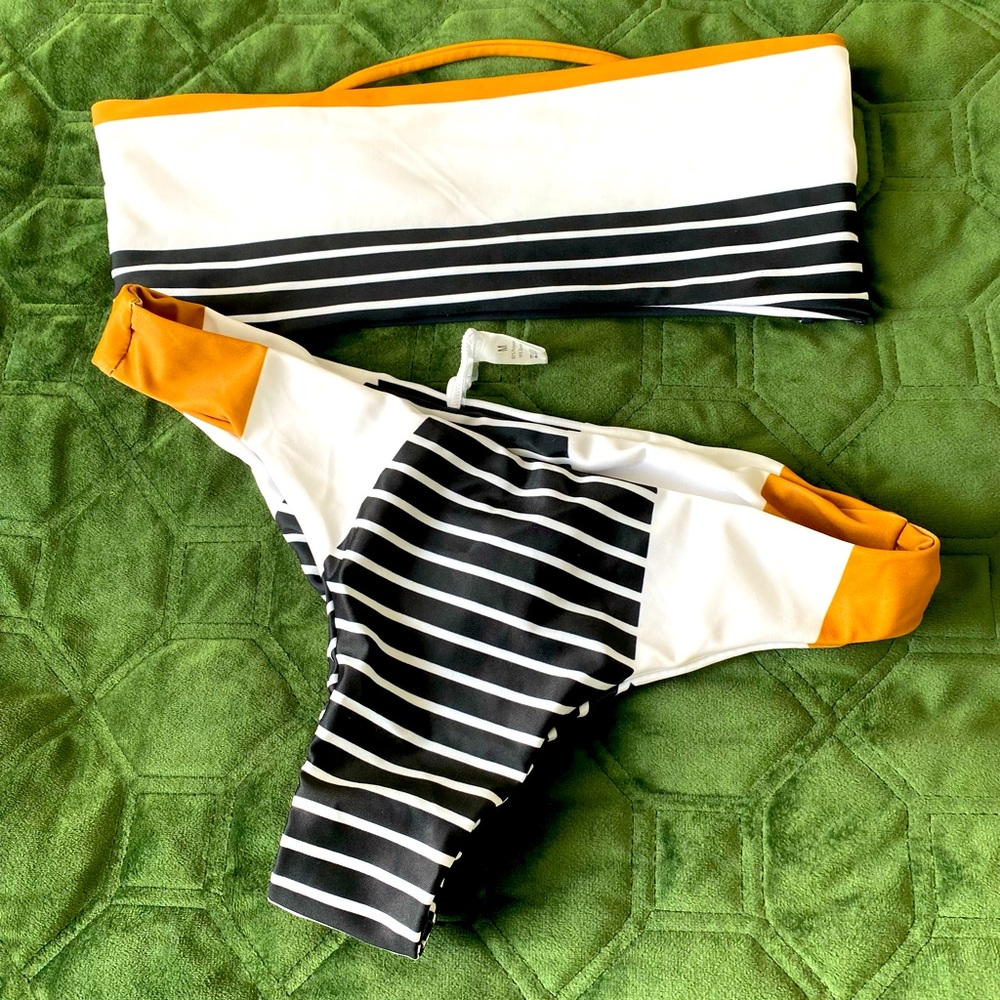Brazilian bikini w/ strapless top